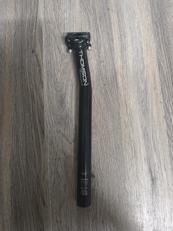 Thomson Masterpiece Layback Seatpost Setback 27.2mm x 330mm Black