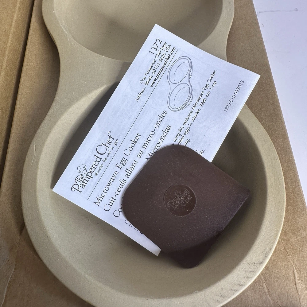 Pampered Chef Stoneware Egg Cooker Bread Bowl Baking Dish with Box 5132 1372