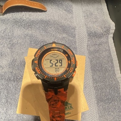 Casio Pro Trek Digital Quartz Water-Resistant Altimeter Compass Orange Black Ru 