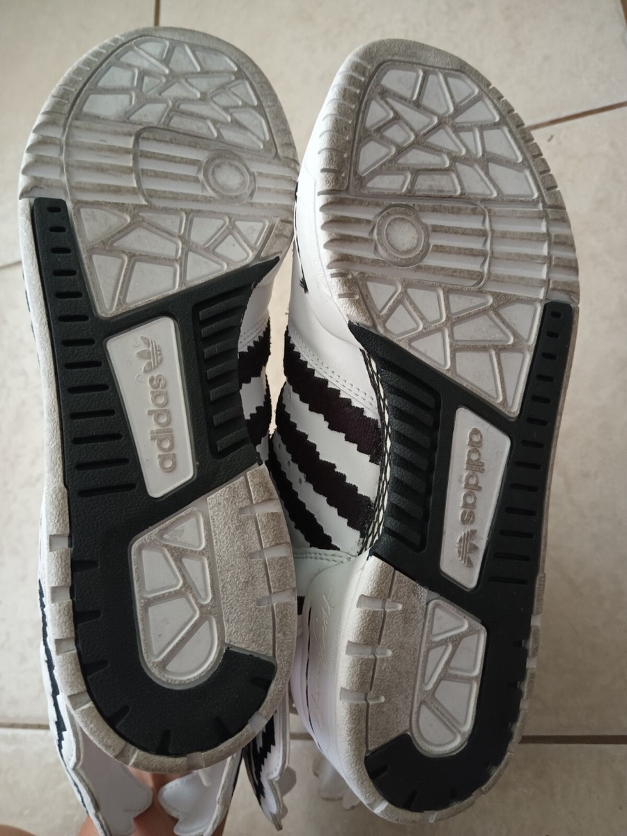 Rare Adidas Jeremy Scott Pixel Wing Shoes 2.0 sz 7.5 Unisex Womens