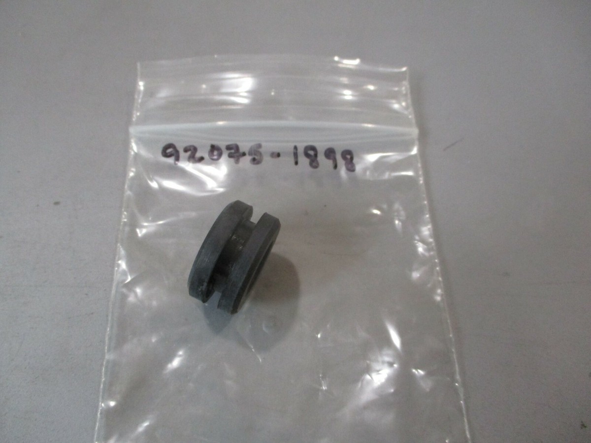 帆M Amazon.com: Front Upper Ball Joint MR496792 Replacement for