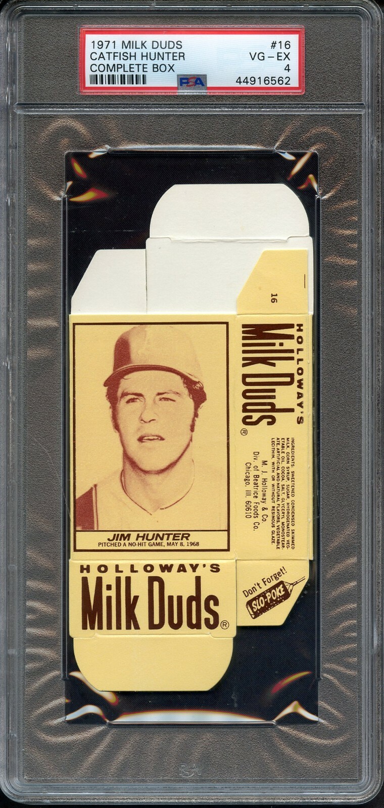 Catfish Hunter #16 (Baseball Cards 1971 Milk Duds Complete Box) — is it worth grading?