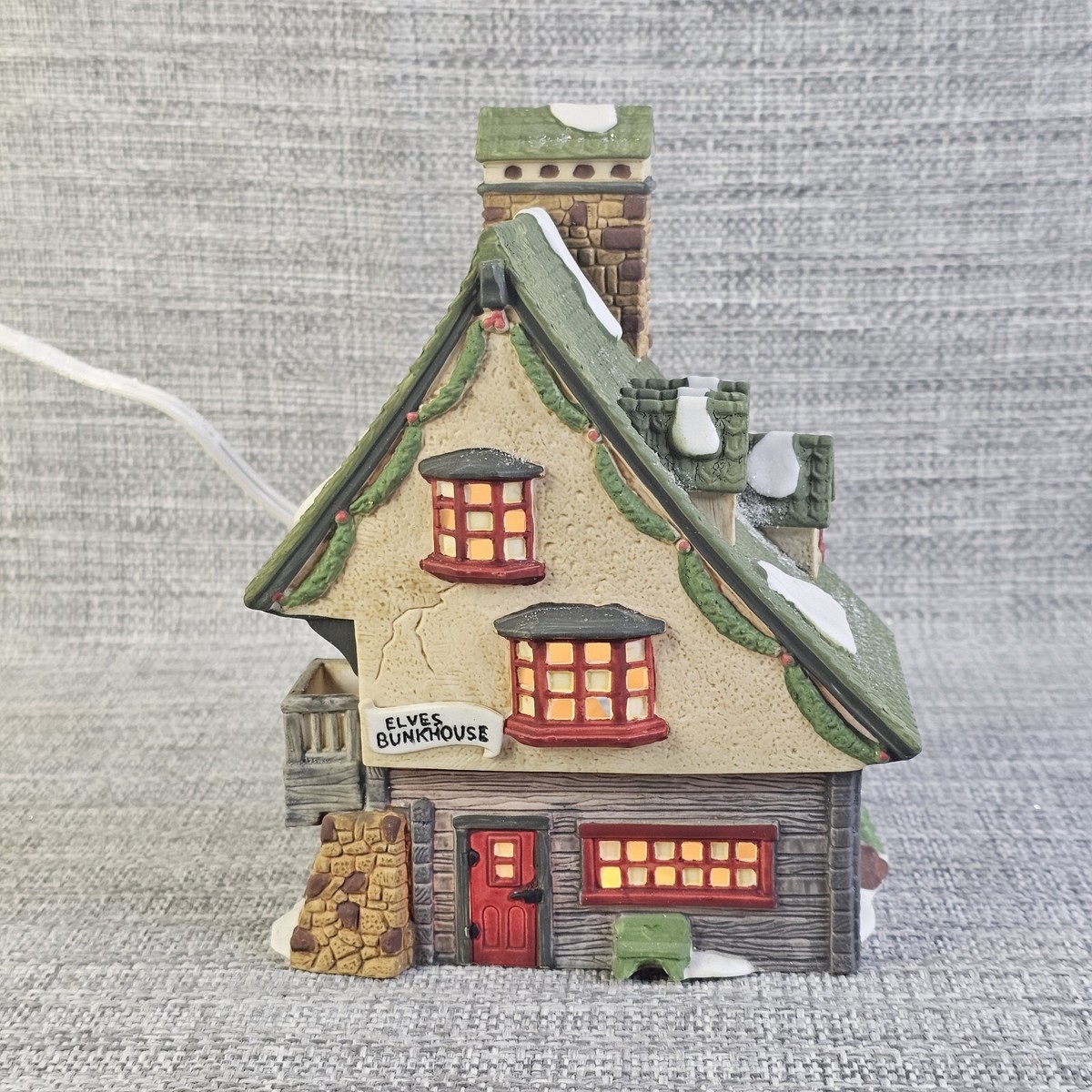 Department 56 Elf Bunkhouse North Pole Series Heritage Village