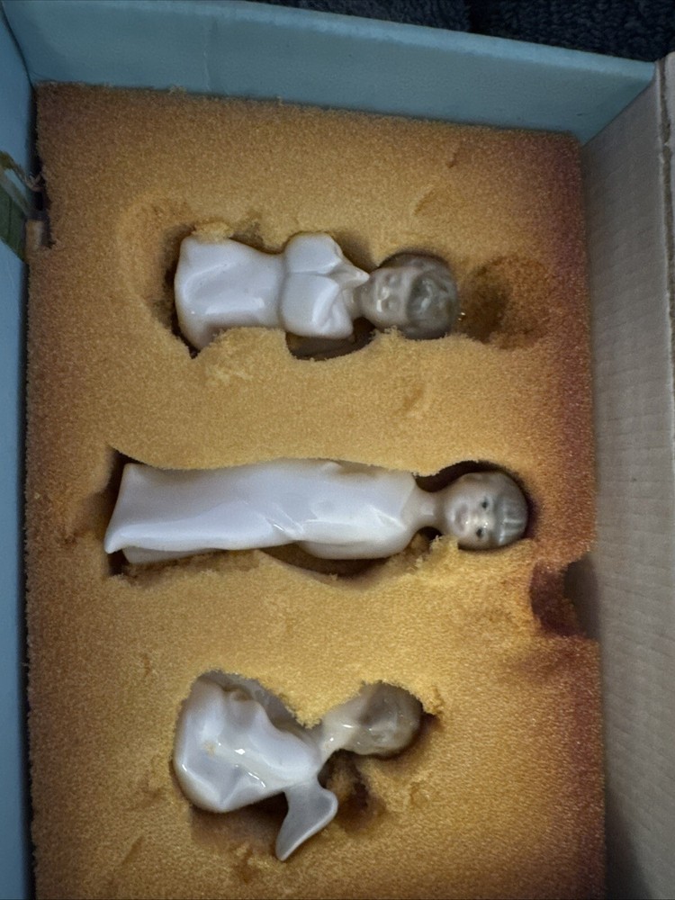 Lladro Porcelain Mini Angelitos 1604 Ornaments Nativity Original Box