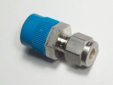 1- Swagelok Stainless Steel Connector, 1/4" OD Tube x 3/8" Male NPT, SS-400-1-6