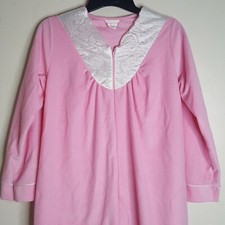 Vintage 1970s Carriage Court Robe Size S Pink Fuzzy Zip Front Made in USA