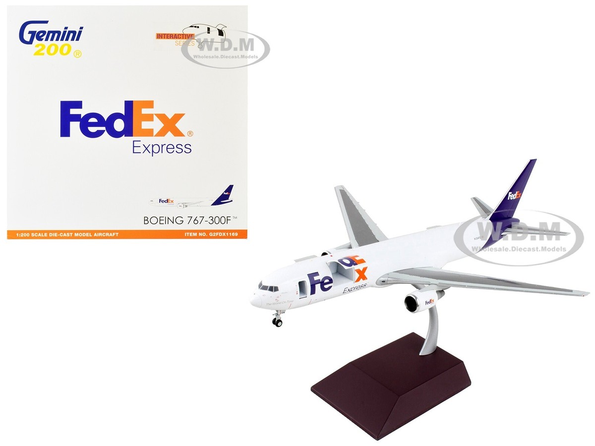 FedEx 航空機モデル 1/200 BOEING 767-300F AIRCRAFT 