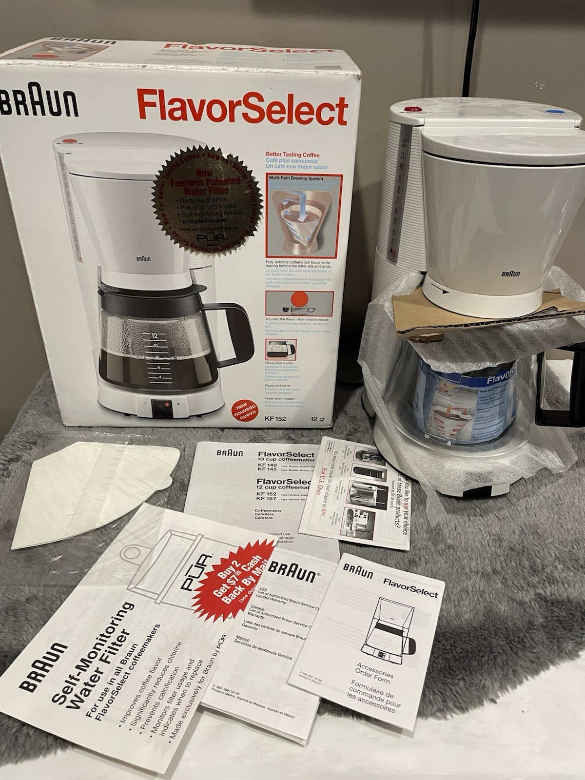 W/ Carafe & Water Filter New