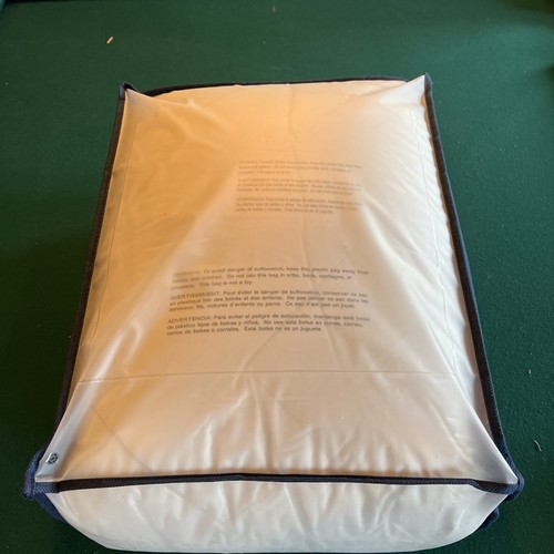 TOMMY BAHAMA COASTAL COZY COMFORTER SIZE KING COLOR WHITE NEW - Picture 3 of 4