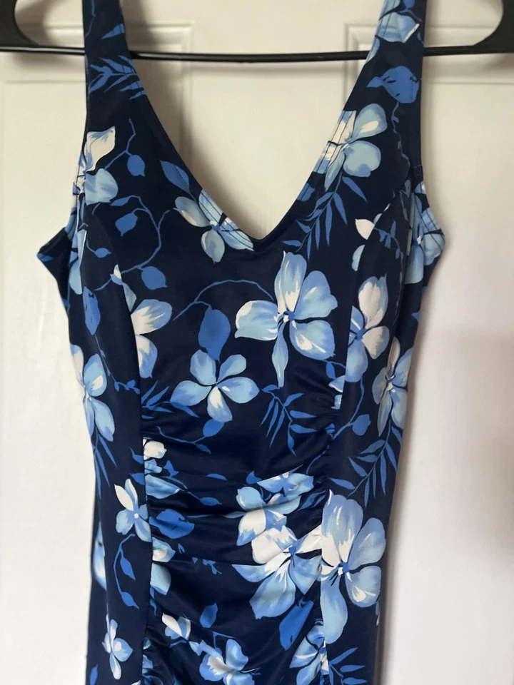 Traje de baño acanalado vintage de una pieza para mujer azul floral de Baltex talla 12 Foto 2 de 4