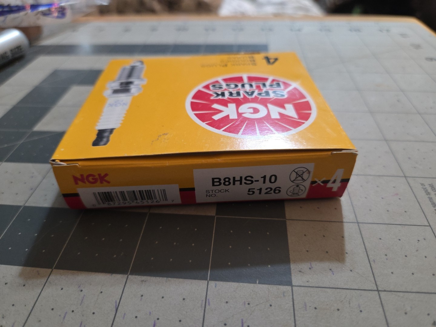 4 New In Box NGK  Spark Plugs 5126 B8HS-10 