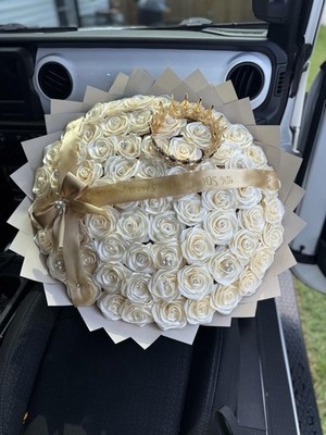 Eternal Rose Bouquet ivory rose 45 ct