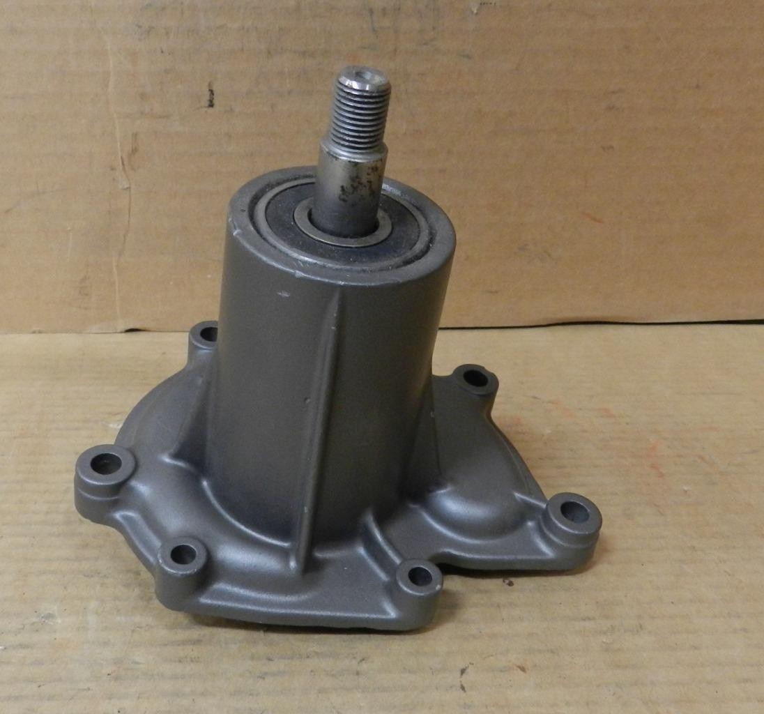 1982-89 Ferrari 308 328 Mondial 3.0 3.2 V8 rebuilt water pump no pulley 2516