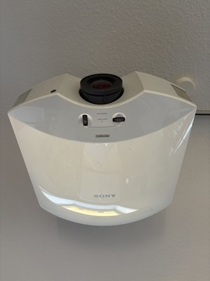 Sony VPL-HW40ES Beamer, weiß,  Lampe nur 301 Betriebsstunden, Lensshift uvm.