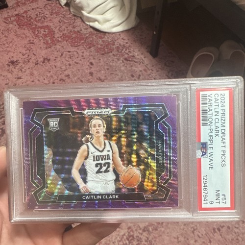 2024-25 Panini Prizm Draft Picks Caitlin Clark #57 Purple Wave Prizm RC