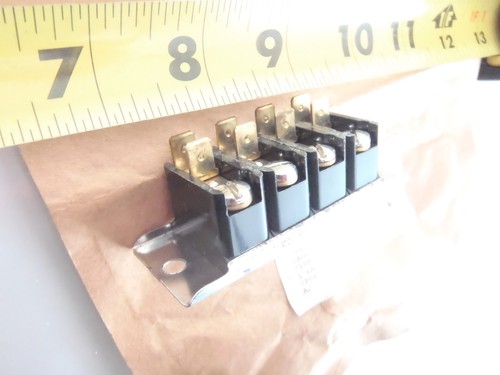 QTY. OF 10 Curtis Series m single row MALQ4 4 terminal board NSN # 540004769508 - Picture 2 of 9