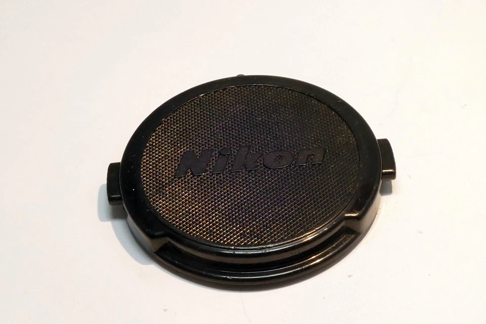 Nikon 52mm rim Lens Front Cap for 50mm f1.8 Ai-s Nikkor  BLACK - genuine OEM - Image 2 of 4