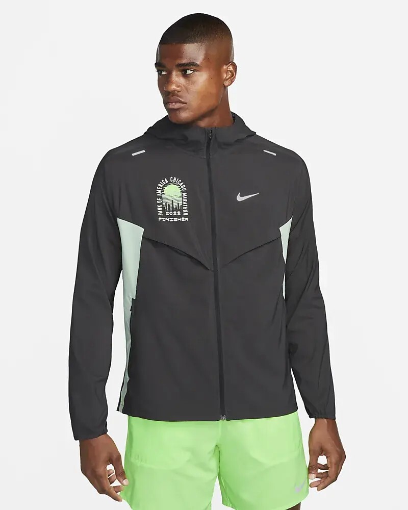 Nike Chicago Marathon Running Jacket Black Men's Size Small DX5689-045 NEW Nike Chicago Marathon Running Jacket Black Men's Size Small DX5689-045 NEW