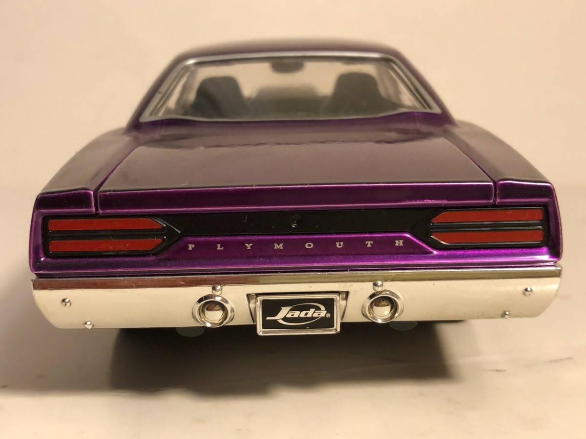 ミニカー BIGTIME MUSCLE 1970 PLYMOUTH ROAD RUNNER Amazon.com: Big Time Muscle 1:24 1970 Plymouth Road Runner