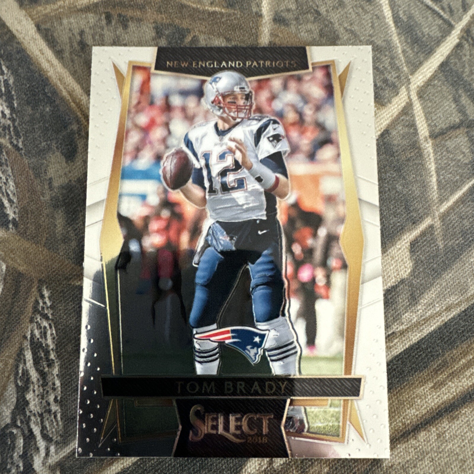 2016 Tom Brady 2016 Panini Select #13 PATRIOTS BASE BUCS