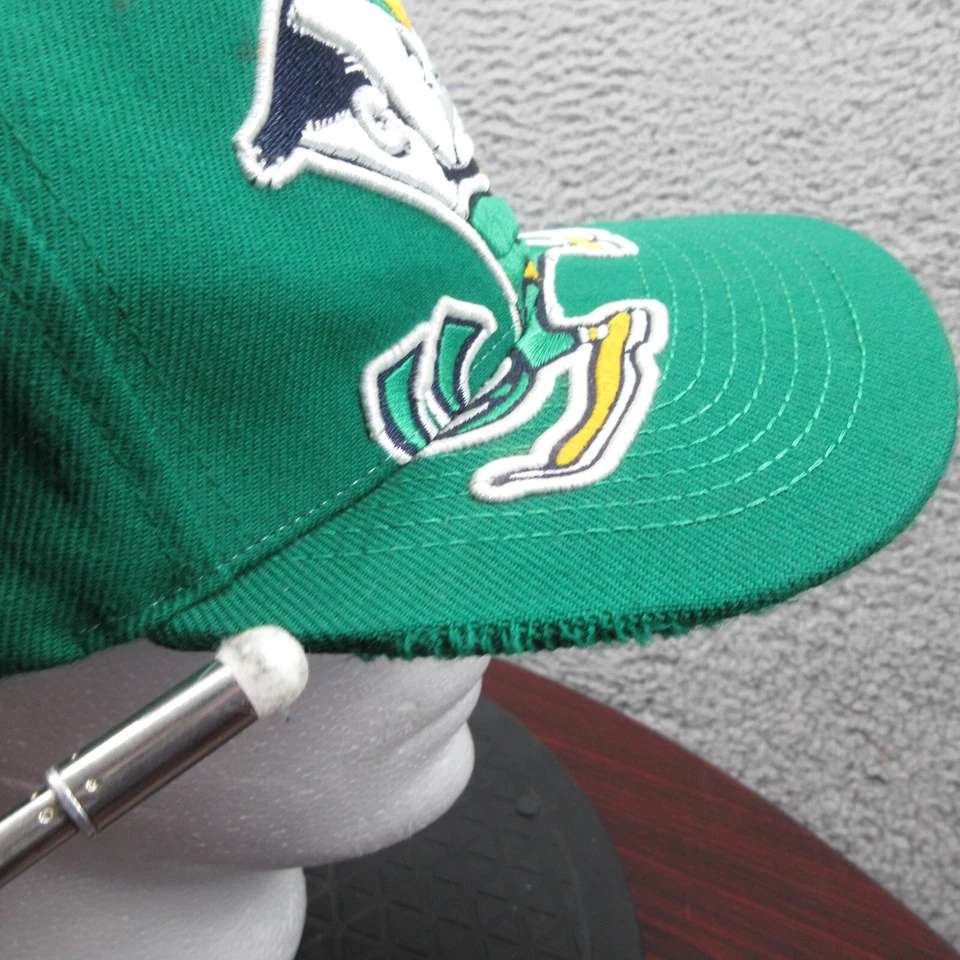 Gorra Notre Dame Lucha Irlandesa Snapback Sombrero Verde Céfiro Logo Grande Bill University Foto 3 de 4