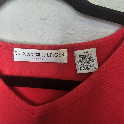 Tommy Hilfiger Womens L Large Red Tee Shirt Short Sleeve Logo Graphic Spellout - Picture 4 of 9
