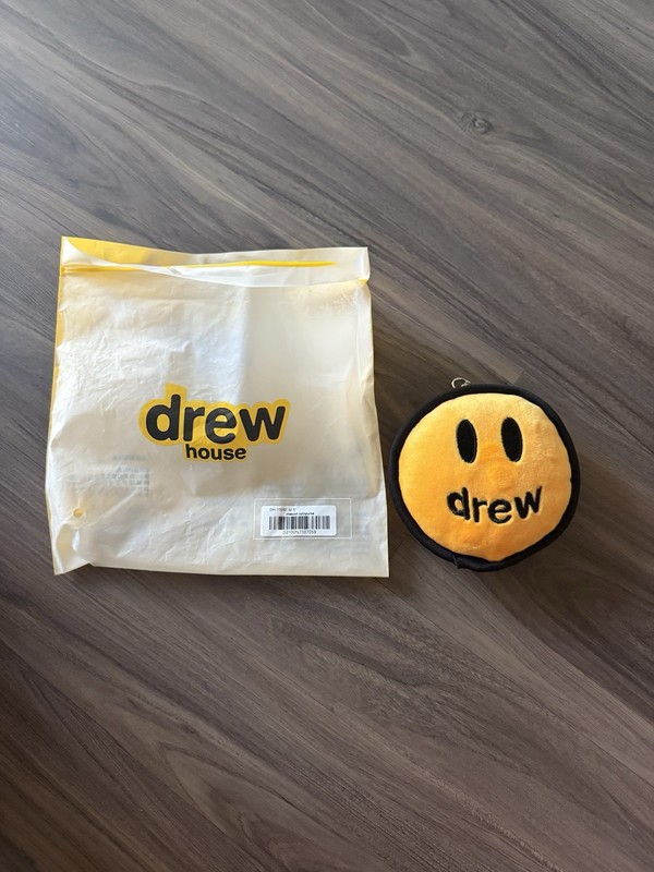 Drew House Smiley Face Coin Purse Yellow Plush Zip Pouch Keychain