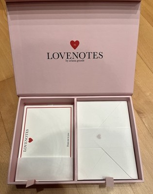 Ariana Grande Love Notes Karten Umschlag Limitierte Edition