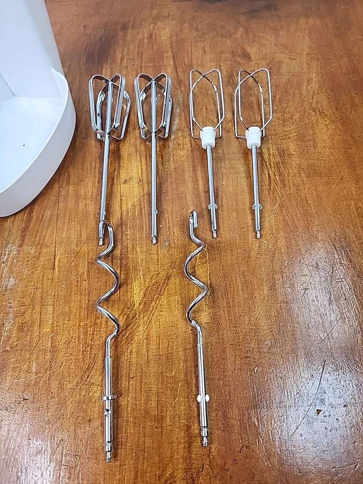 Philips Mezclador de Mano 5 Velocidades HR 1457 Blanco 160W con Batidores y Base Probado Funciona Foto 2 de 4