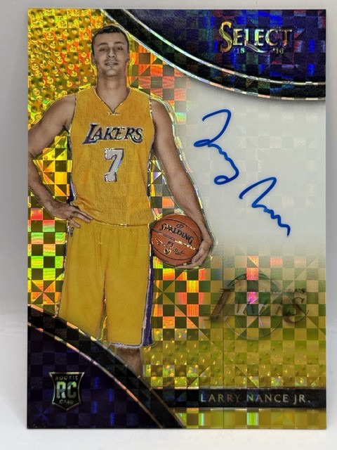 2015-16 Select Larry Nance Jr Gold Auto /10