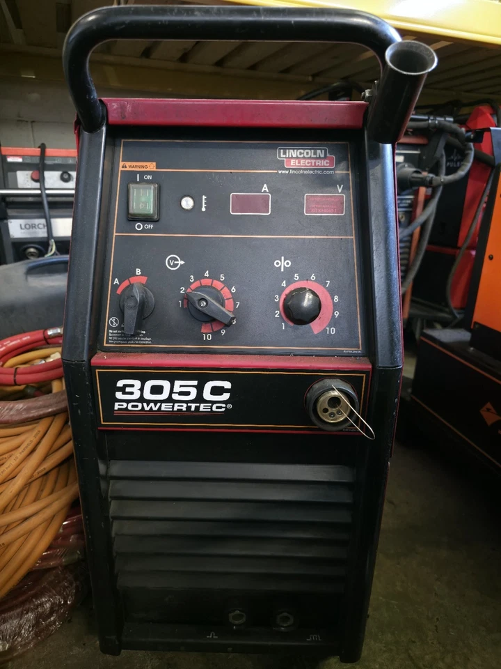 LINCOLN POWERTEC 305C COMPACT 3 phase MIG WELDER 4 roll drive - Image 2 of 4