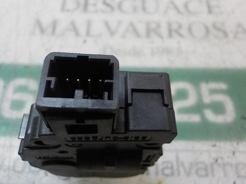 64119321034 MOTEUR / ACTIONNEUR DE VOLET DE CLIMATISATION / CZ1139300711 / CZ113 - Photo 2/4