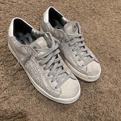 P448 Metallic Leopard Sneakers Size 8.5/39 Gray Silver Leather Low Top