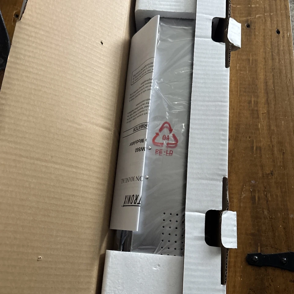 Cable Tronix Channel 12 CT-SAW860 Audio Video R/F Modulator Open Box - Image 3 of 4