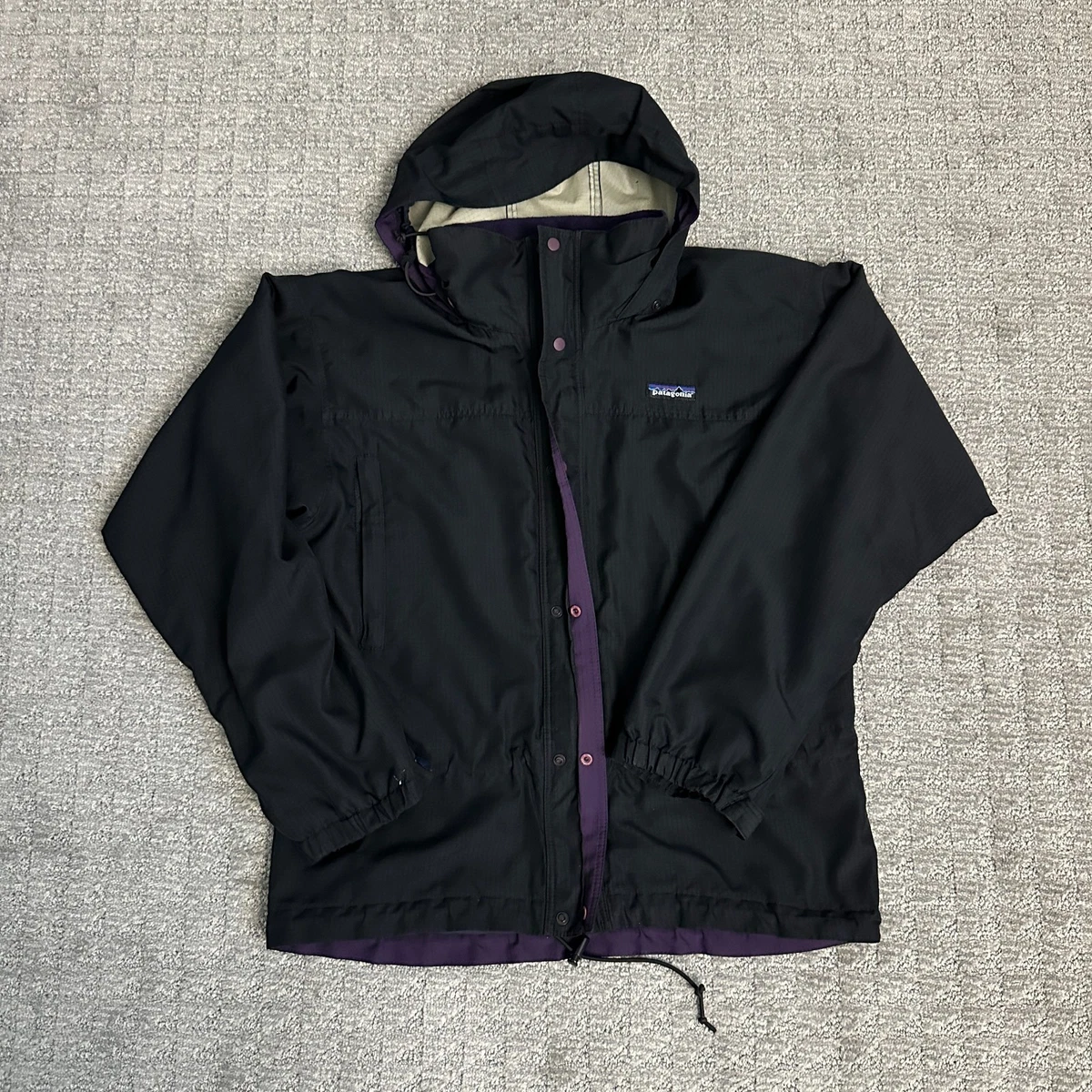 Patagonia Purple Windbreaker Coats, Jackets & Vests for Women for  display picture 1