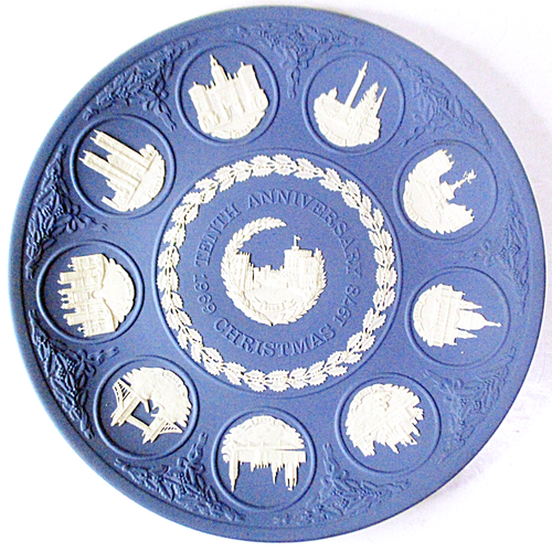 Wedgwood - Christmas Plate 1978 - 10th Anniversary - Pale Blue Jasper Ware