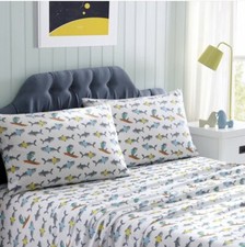 Kute Kids 4-Piece Grey Geometric Full Sheet Set, Sharks