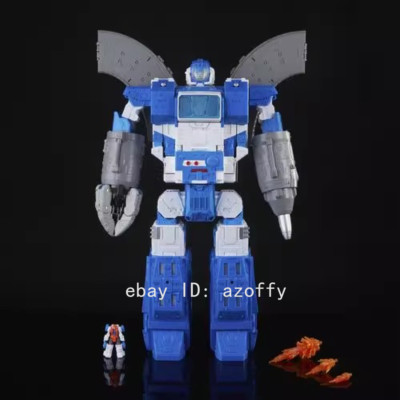 Generations Selects Titan Guardian Robot Omega Supreme Action Figure