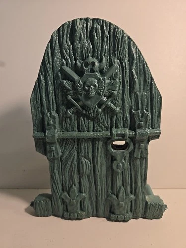 Vintage 1981 MOTU Castle Grayskull Drawbridge Door – He-Man Mattel Part
