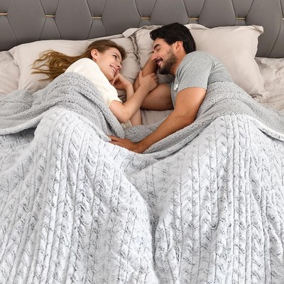 Electric Blanket King Size 100'' x 90'' Dual Controllers 10 Heat Settings - Faux