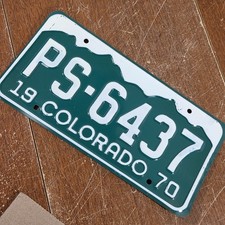 1970 Colorado Mountain Expired License Plate PS-6437 Man Cave BAR