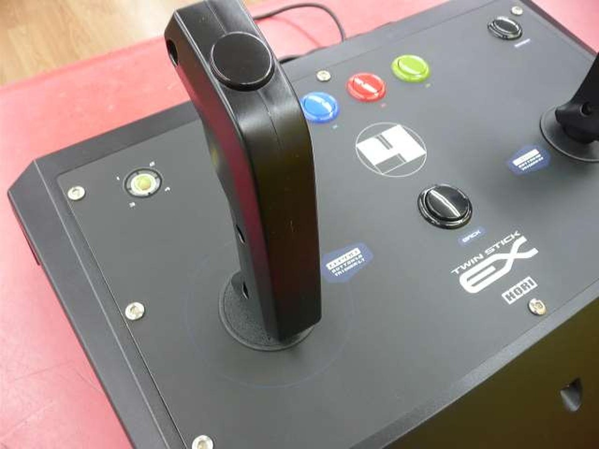 Twin Stick EX XBOX 360 and Virtual On Video Game and Controller 