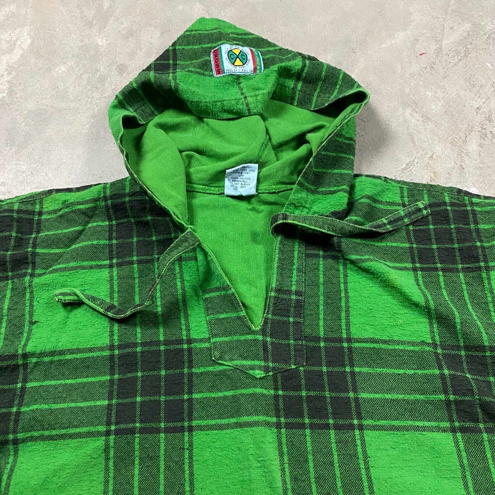 90s VTG CROSS COLOURS Hoodie Baja XXL Hip Hop Plaid Drug Rug USA Made