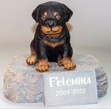 Rottweiler Urn Dog Memorial Headstone Figurine Pet Grave Ornament Funeral Casket
