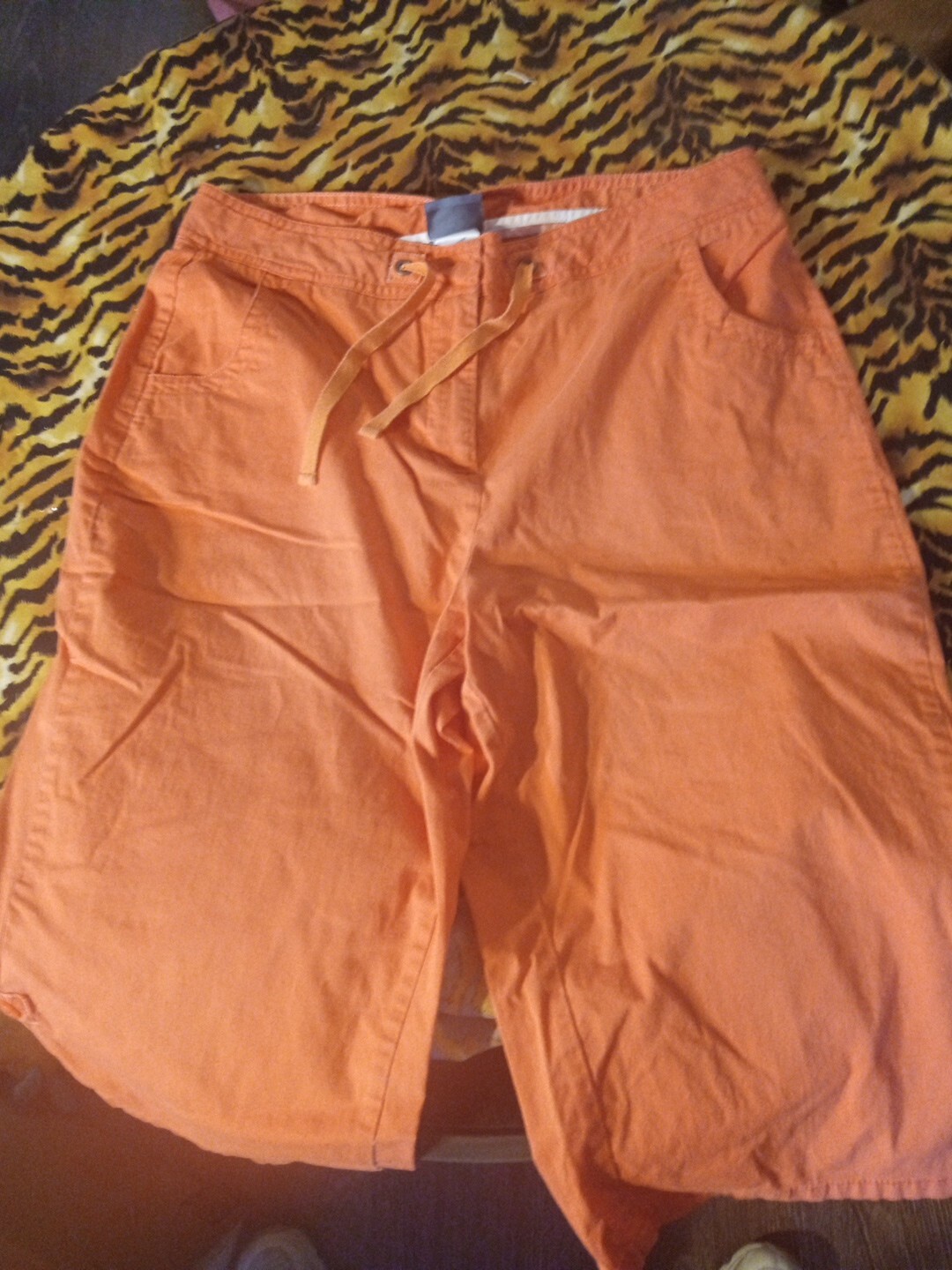 Classic Elements Capris - image 1
