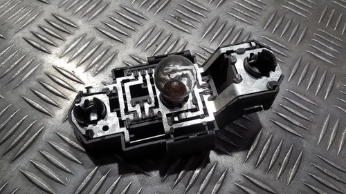 Volkswagen Passat 1994 Tailight Bulb Holder (Lamp Carrier) 3a99452 #316067-47