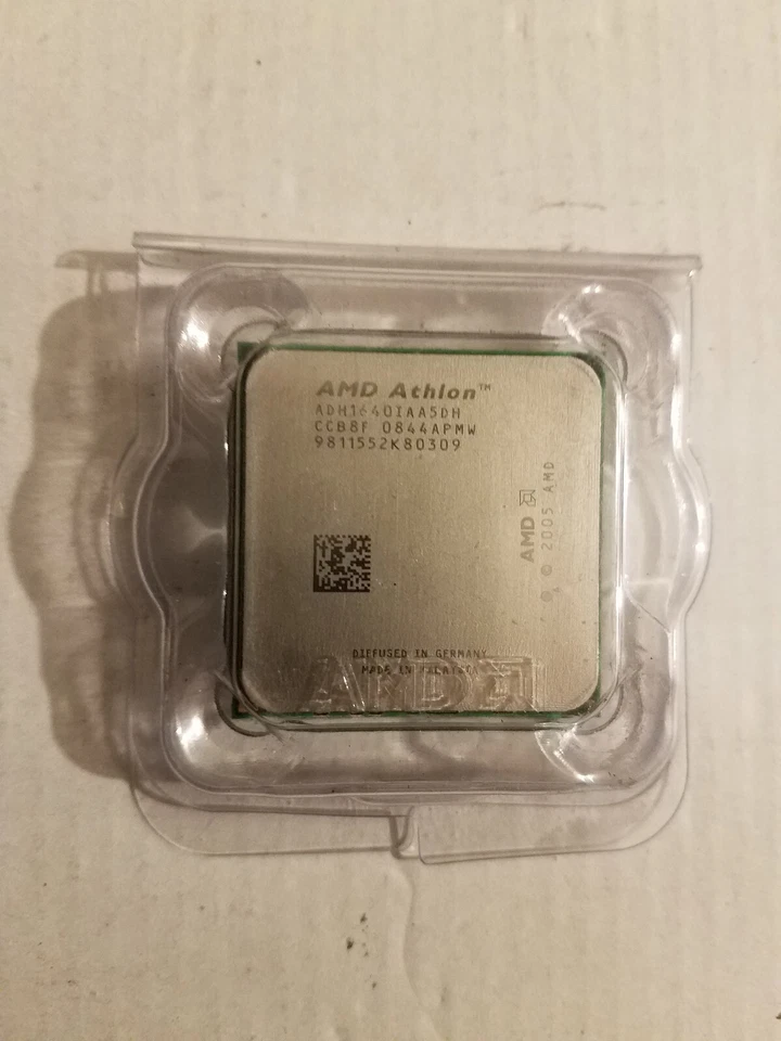 AMD Athlon 1640 2.6 GHz 1 MB L2 Cache Socket AM2 CPU ADH1640IAA5DH - Image 4 of 4