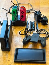 Nintendo Switch 4 controllers, controller charger and accessories HAC001