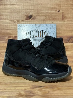 Size 10M/11.5W - Jordan 11 Retro Cap and Gown 378037-005 Pre-Owned