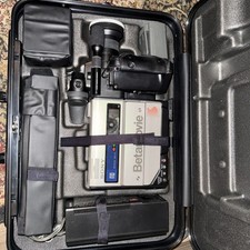 Sony Betamovie BMC-110 Camcorder. Case , charger, batteries. AS IS Powers on